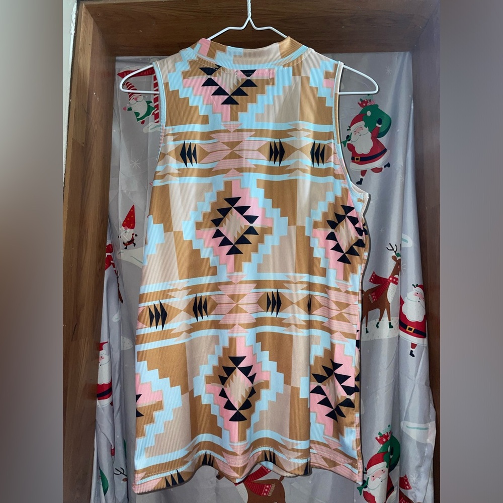 womens nwt large Geometric Pattern Sleeveless Top… - image 5